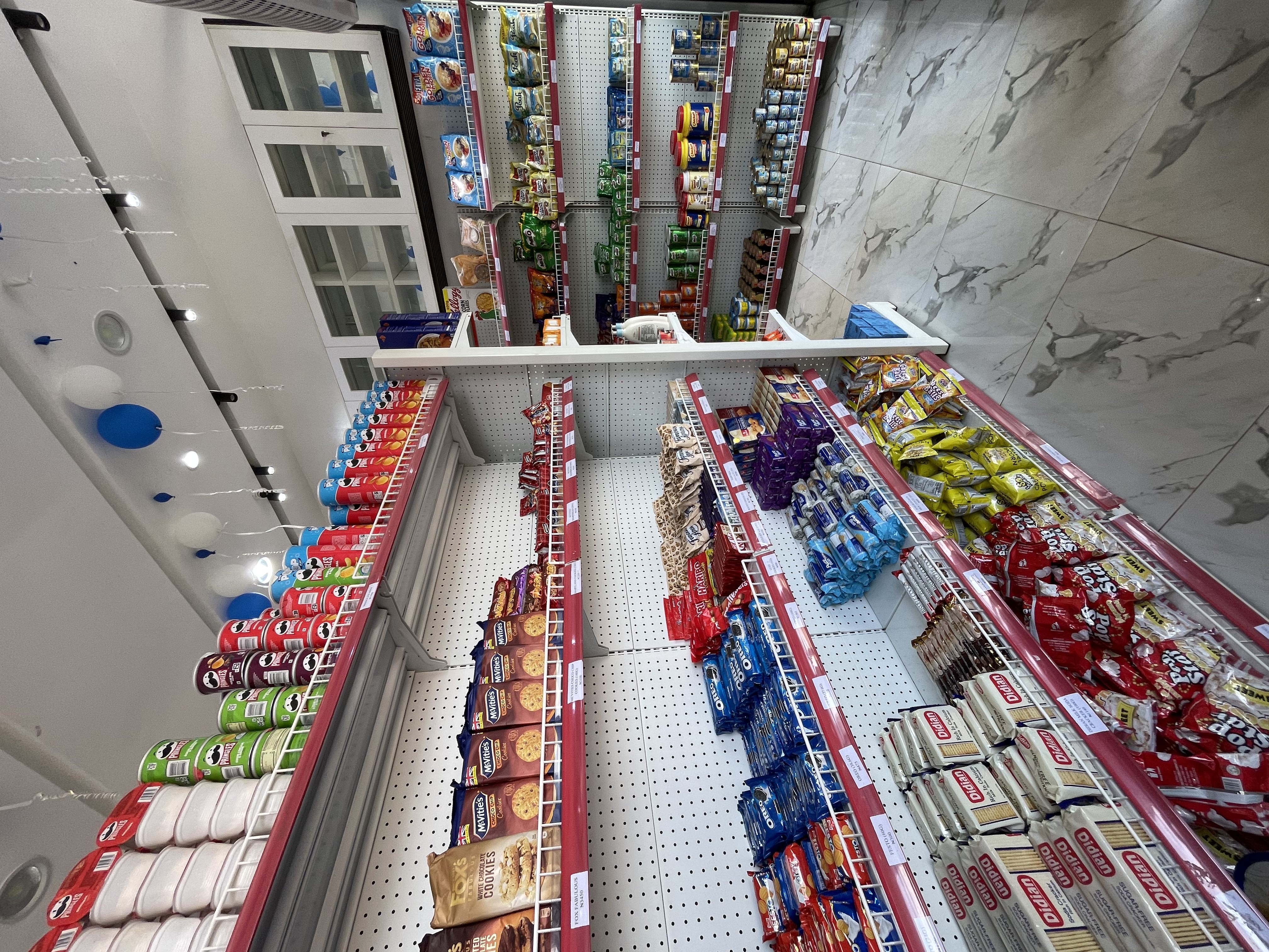 Supermarket & Retail